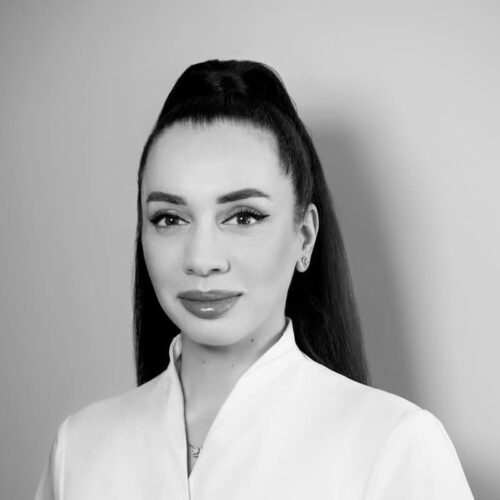 saida-mikhralieva-bw
